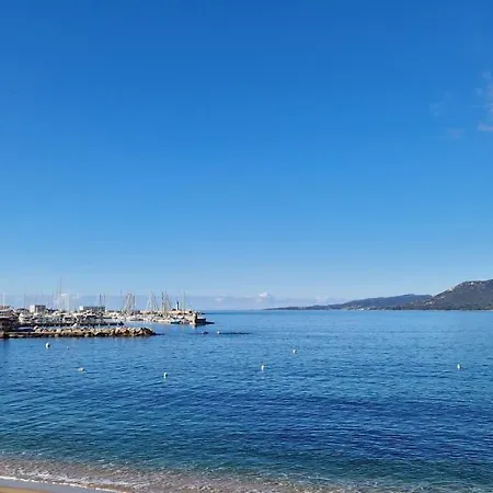 T2 Fronte Di Mare De Standing En Bord De Et Du Centre Du Village De Appartement Propriano (Corsica)