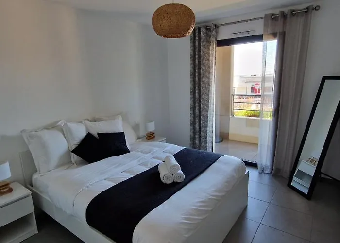 T2 Fronte Di Mare De Standing En Bord De Et Du Centre Du Village De דירה