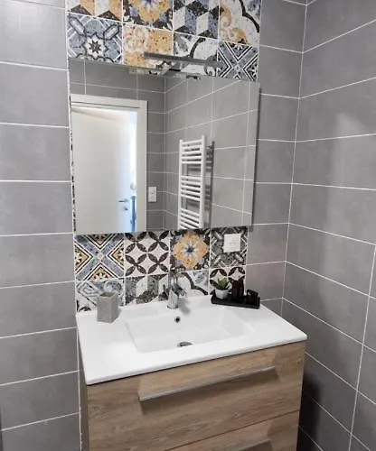 T2 Fronte Di Mare De Standing En Bord De Et Du Centre Du Village De דירה פרופריאנו