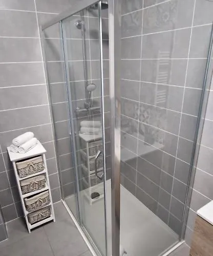 T2 Fronte Di Mare De Standing En Bord De Et Du Centre Du Village De דירה *