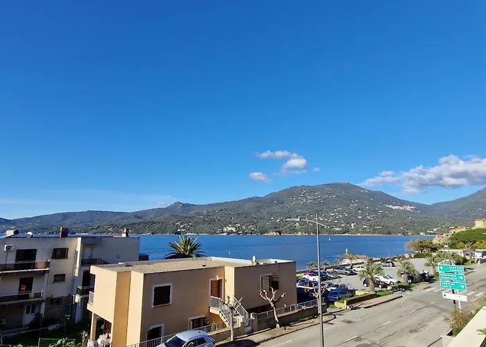 T2 Fronte Di Mare De Standing En Bord De Et Du Centre Du Village De פרופריאנו